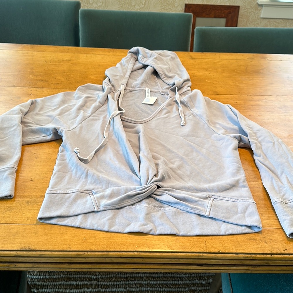 Cute great condition silver/light blue Fabletics short hoodie. Extremely comfy